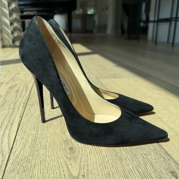 Jimmy Choo Black Suede Love Pointed Toe Pumps 100, Size 41 - Picture 2 of 12